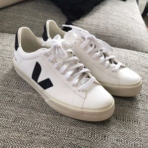 Veja sneakers size 8